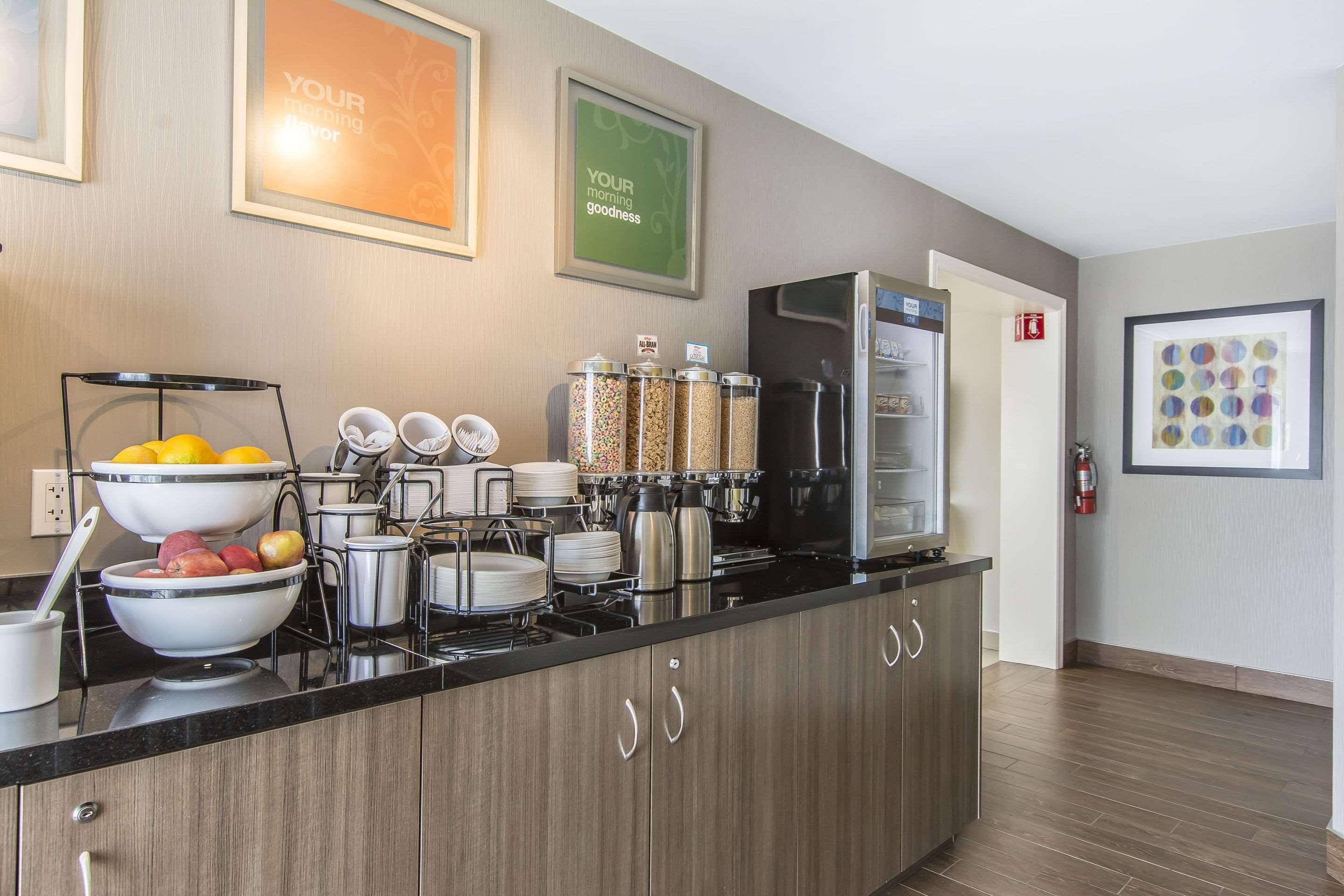 Comfort Inn Kapuskasing Exteriör bild